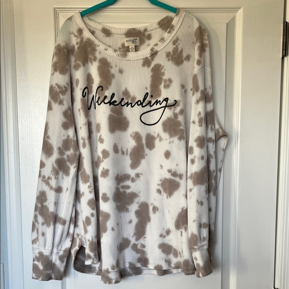 Terra & Sky Tops - Terra & Sky Brown and White Long Sleeve Tee